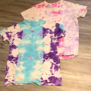 Girls tye dye shirts